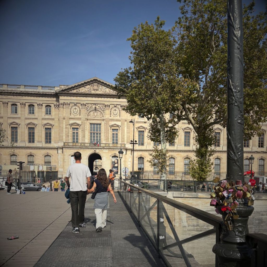 Protection sol événementielle pont des Arts Paris - TÉO